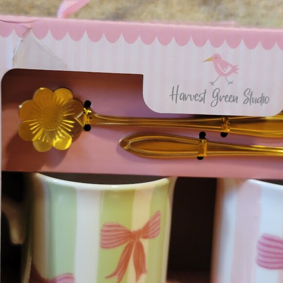 Coquette bow set of two mugs and stirrers Harvest Green Studio - Picture 3 of 6